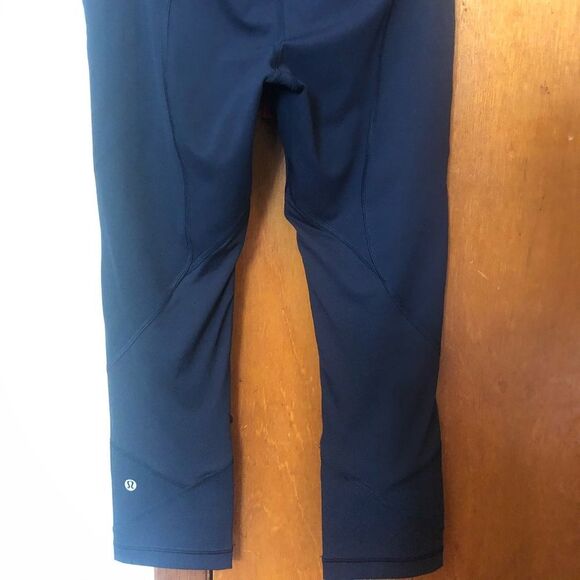 Lululemon Pace Rival Mid-Rise Crop - Picture 8 of 8